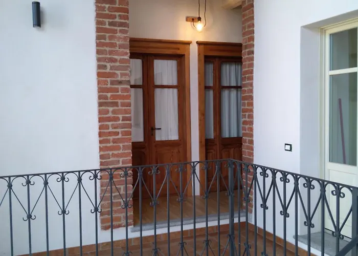 Pensión Acini Sparsi Montalenghe