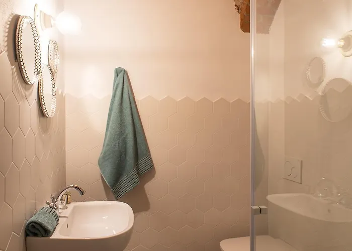 Acini Sparsi Pensión *