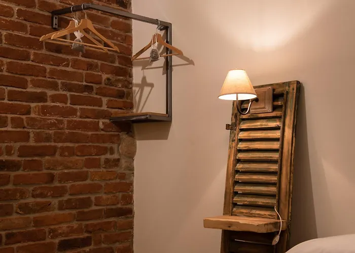 Acini Sparsi Pensión *